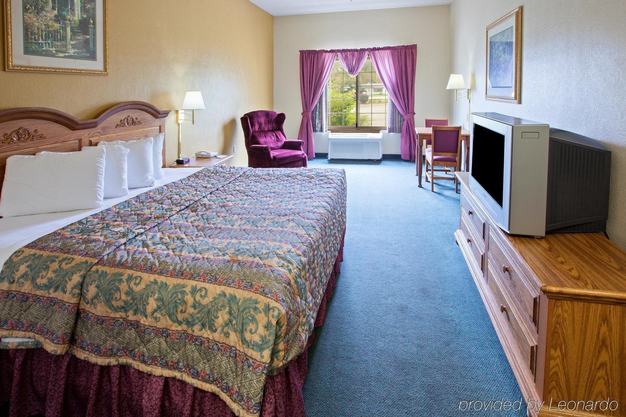 Holiday Inn Express & Suites Indianapolis North - Carmel By Ihg Экстерьер фото