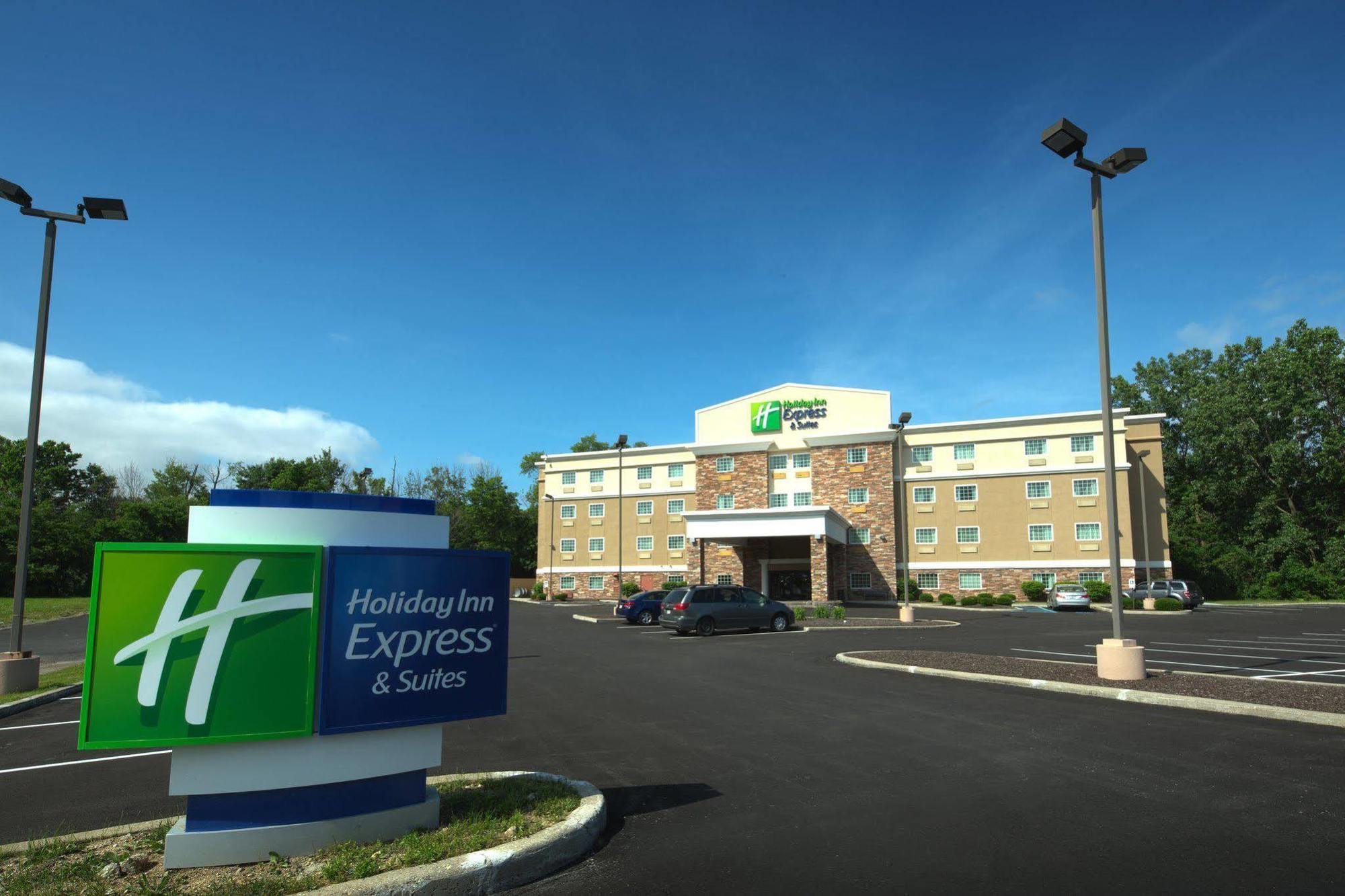 Holiday Inn Express & Suites Indianapolis North - Carmel By Ihg Экстерьер фото