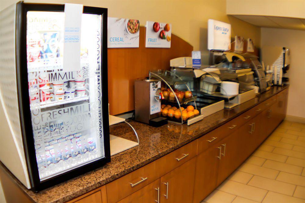 Holiday Inn Express & Suites Indianapolis North - Carmel By Ihg Экстерьер фото